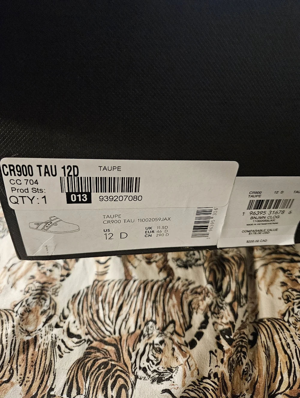 Coach Clogs - Picture 10 of 10